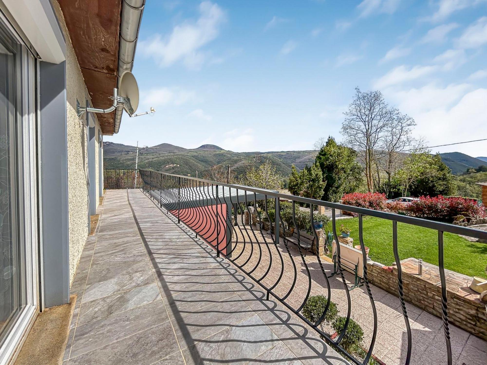 Escapade A Lodeve La Paisible Apartment Exterior photo