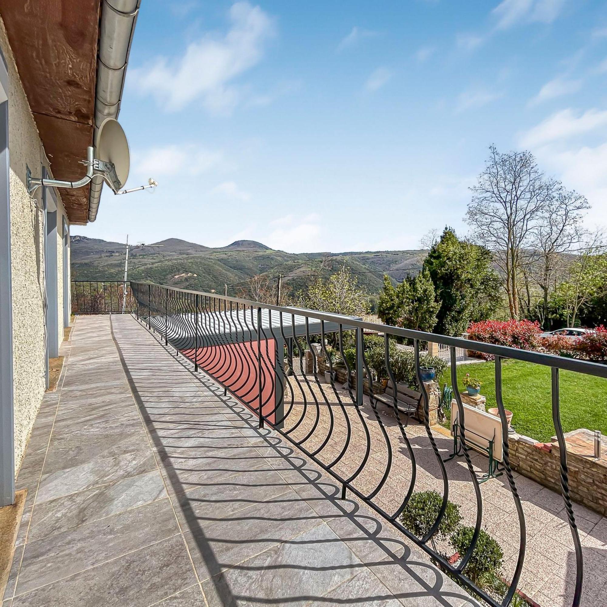 Escapade A Lodeve La Paisible Apartment Exterior photo